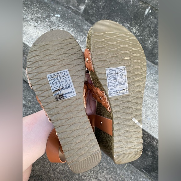 YOKI wedges - Picture 3 of 5